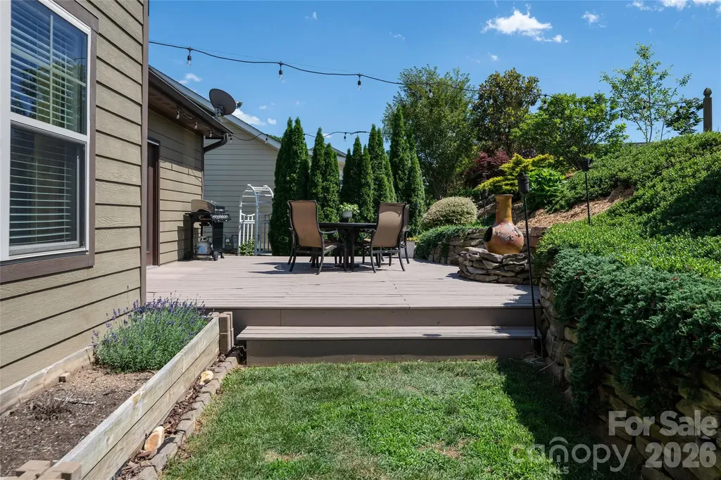 17 Asher Lane Arden NC 28704