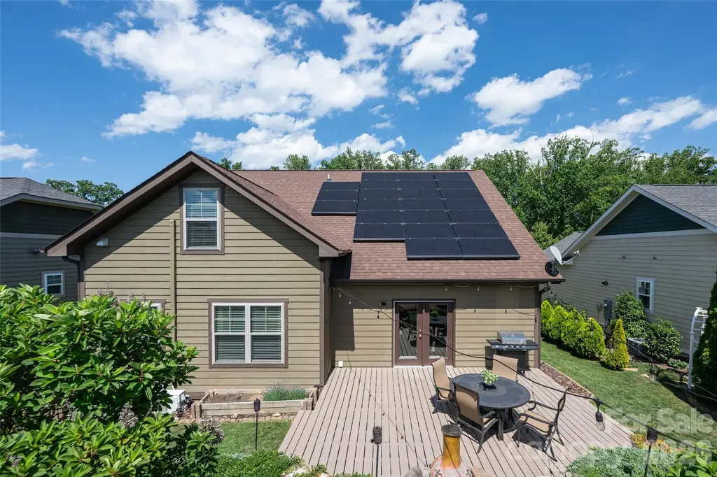 17 Asher Lane Arden NC 28704