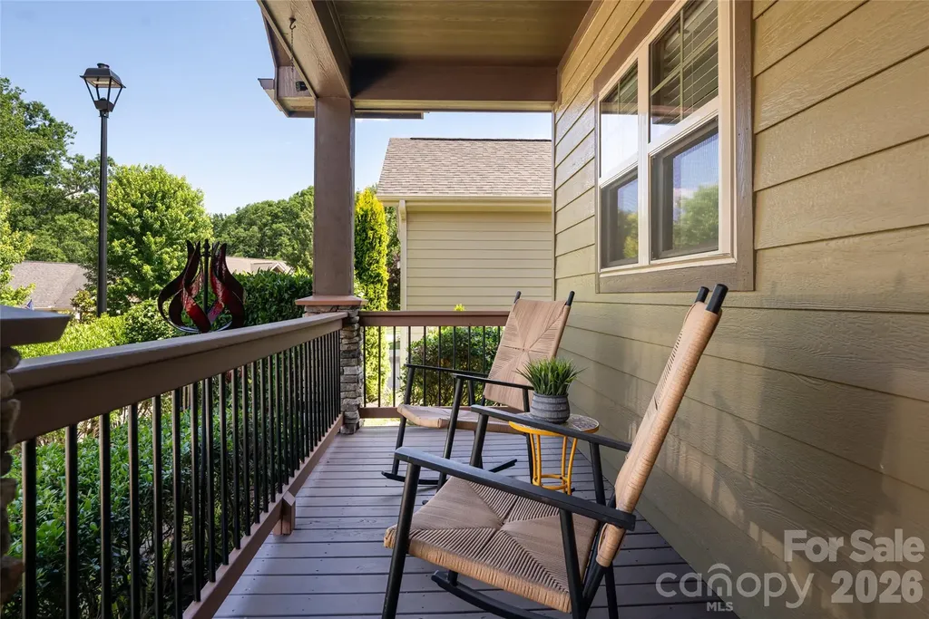 17 Asher Lane Arden NC 28704