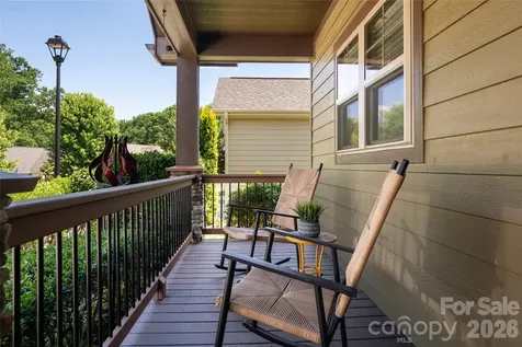 17 Asher Lane Arden NC 28704