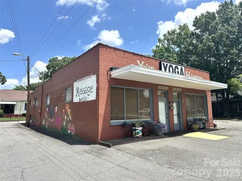 195 W Statesville Avenue Mooresville NC 28115
