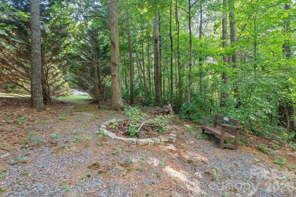 107 Windsong Extension Fairview NC 28730