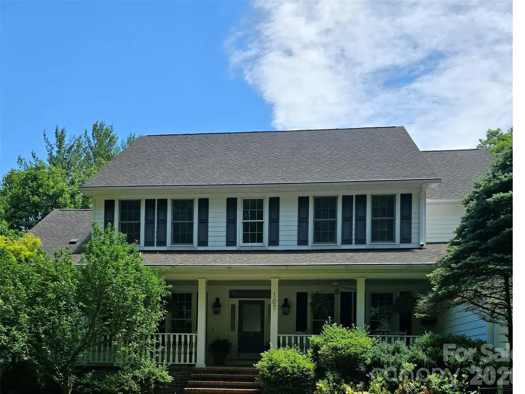 107 Windsong Extension Fairview NC 28730