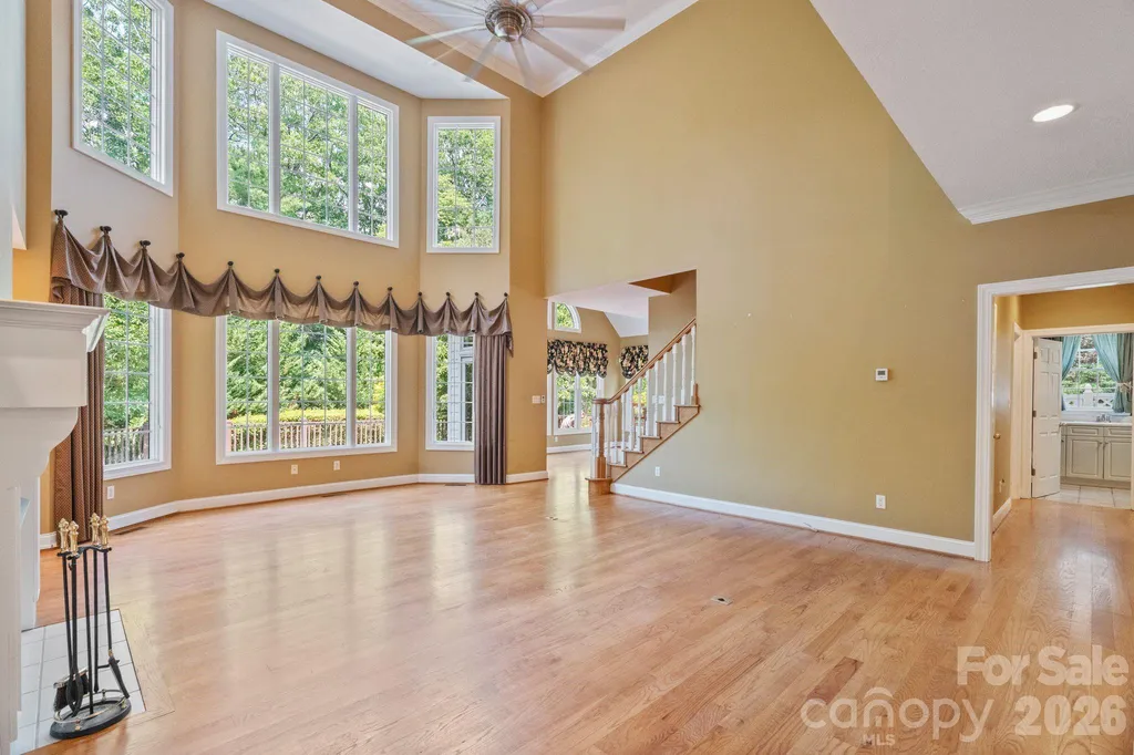 107 Windsong Extension Fairview NC 28730