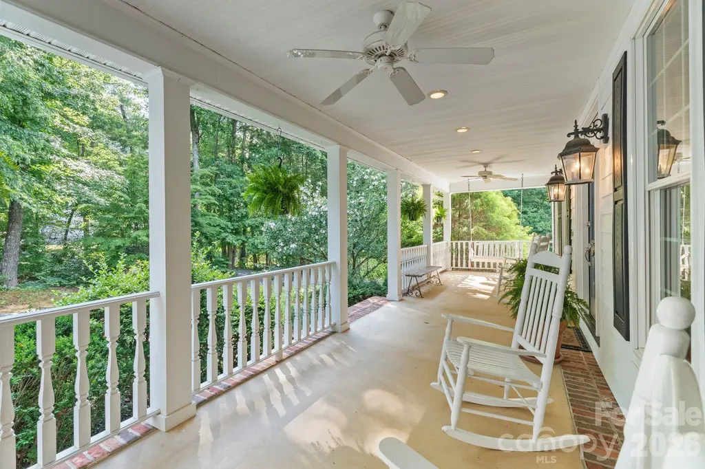 107 Windsong Extension Fairview NC 28730