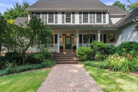 107 Windsong Extension Fairview NC 28730