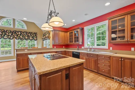 107 Windsong Extension Fairview NC 28730
