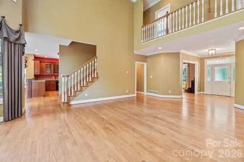 107 Windsong Extension Fairview NC 28730