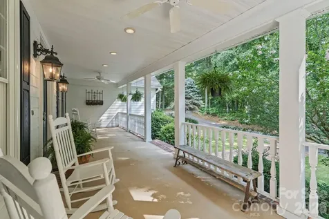 107 Windsong Extension Fairview NC 28730