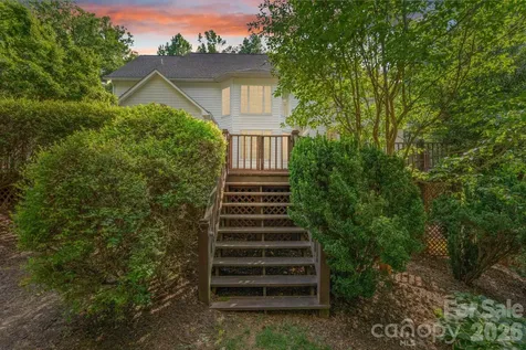 107 Windsong Extension Fairview NC 28730