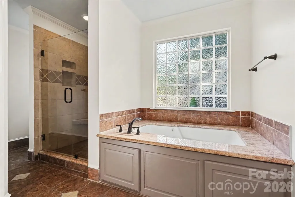6826 Teal Drive Denver NC 28037