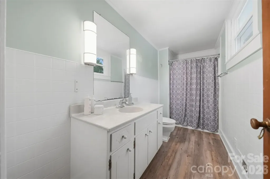 255 Wildwood Road Lenoir NC 28645