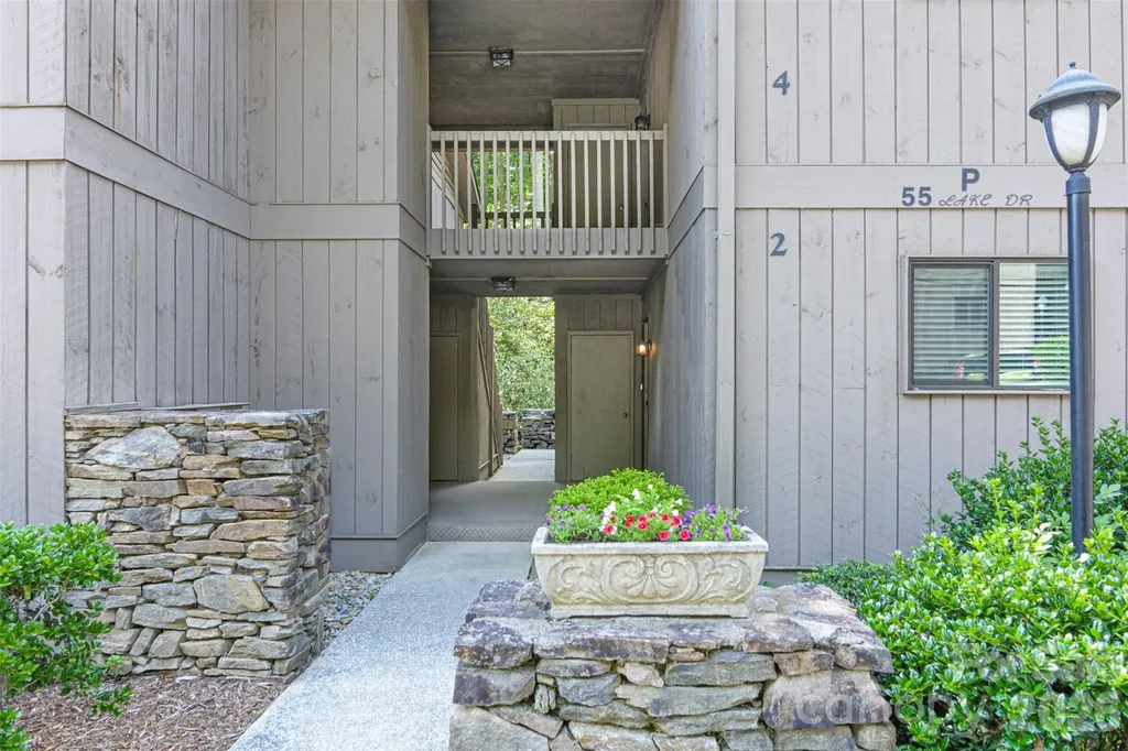 55 Lake Drive Laurel Park NC 28739