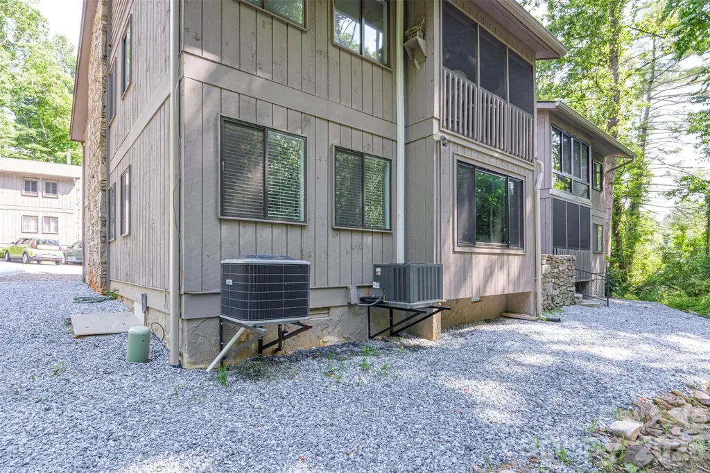 55 Lake Drive Laurel Park NC 28739