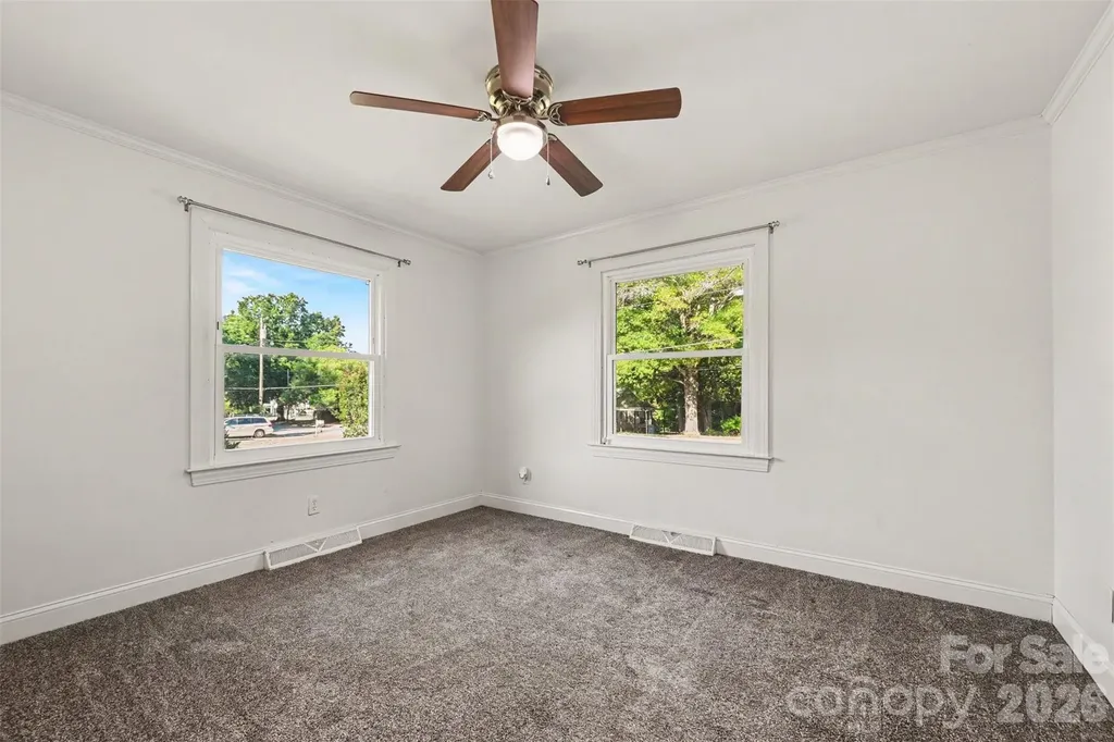 407 S Beaver Street Landis NC 28088