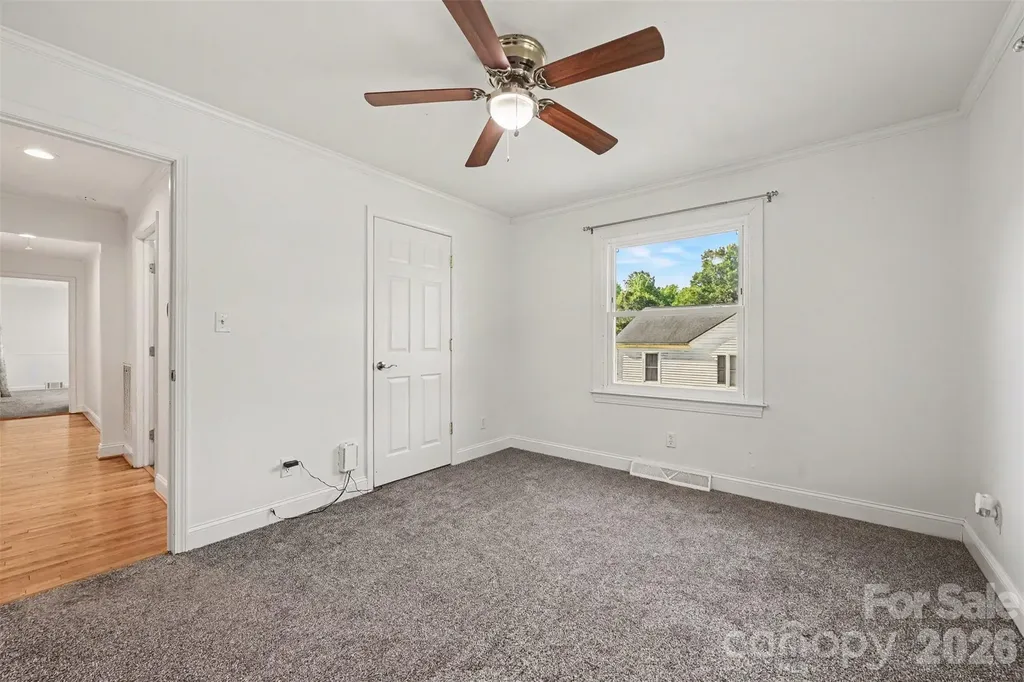 407 S Beaver Street Landis NC 28088