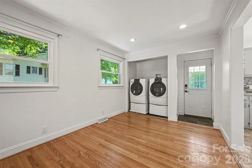 407 S Beaver Street Landis NC 28088