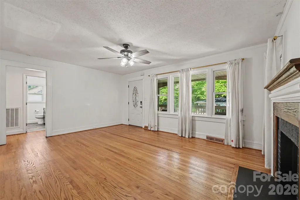 407 S Beaver Street Landis NC 28088