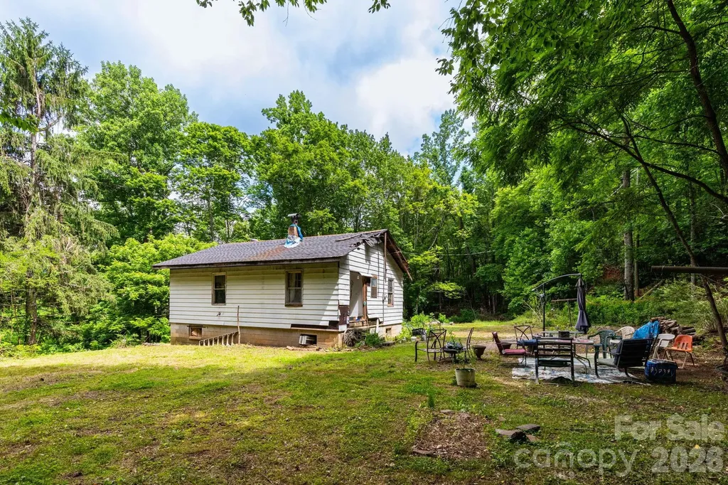 191 Walkertown Road Black Mountain NC 28711