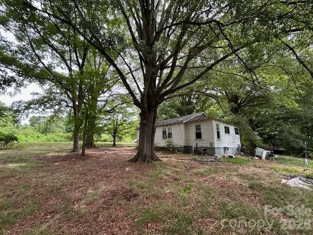 145 Alexander Acres Road Mooresville NC 28115