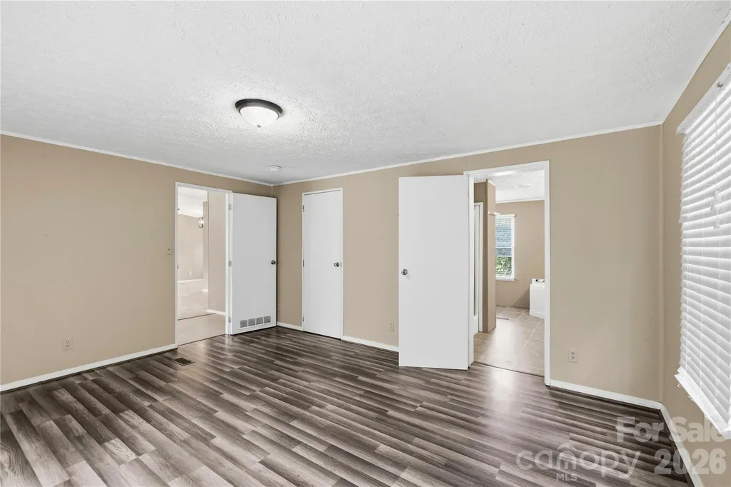 245 Mountain Grove Road Canton NC 28716