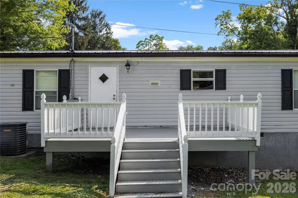 245 Mountain Grove Road Canton NC 28716