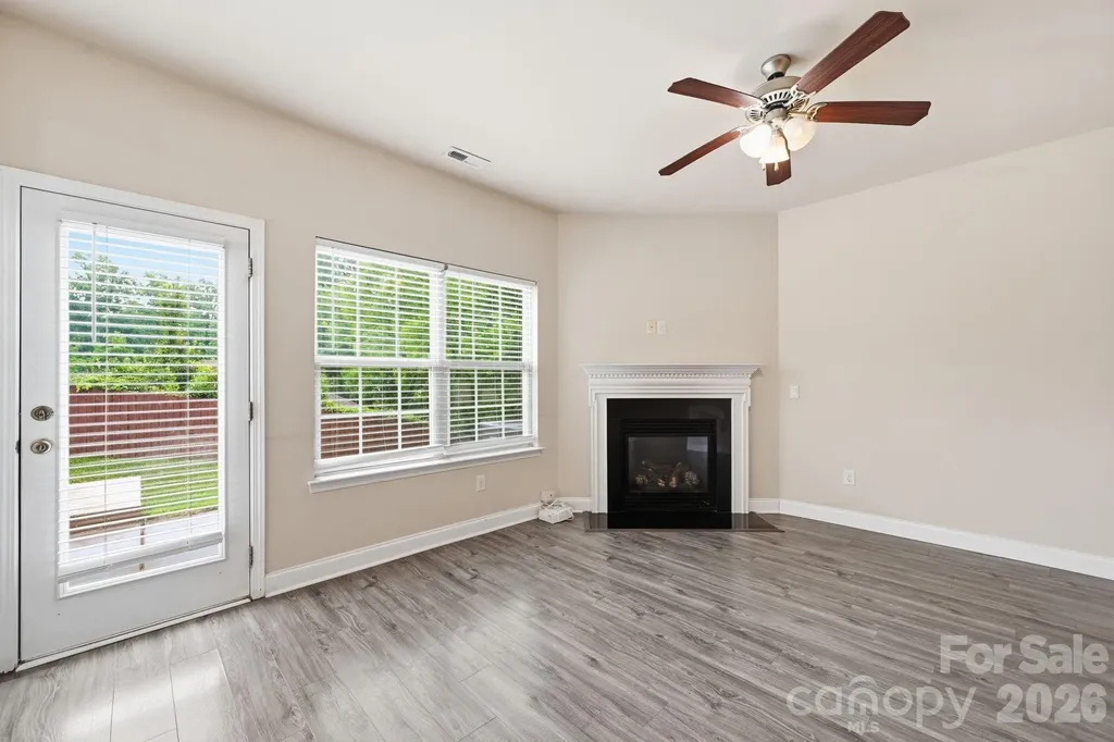 7820 Rockland Drive Charlotte NC 28213