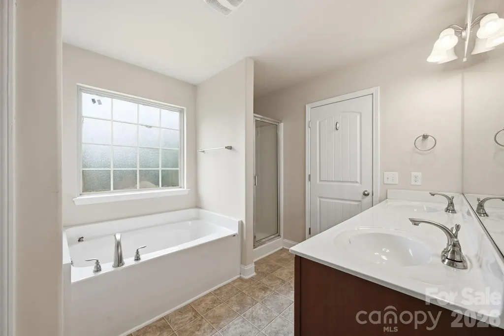 7820 Rockland Drive Charlotte NC 28213