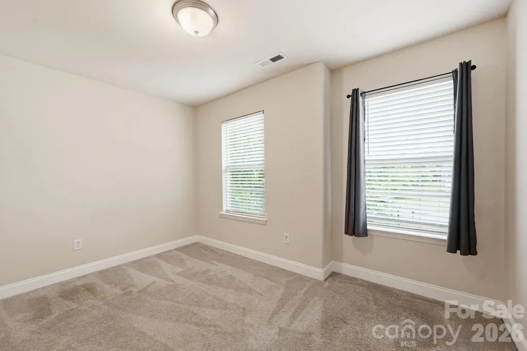 7820 Rockland Drive Charlotte NC 28213