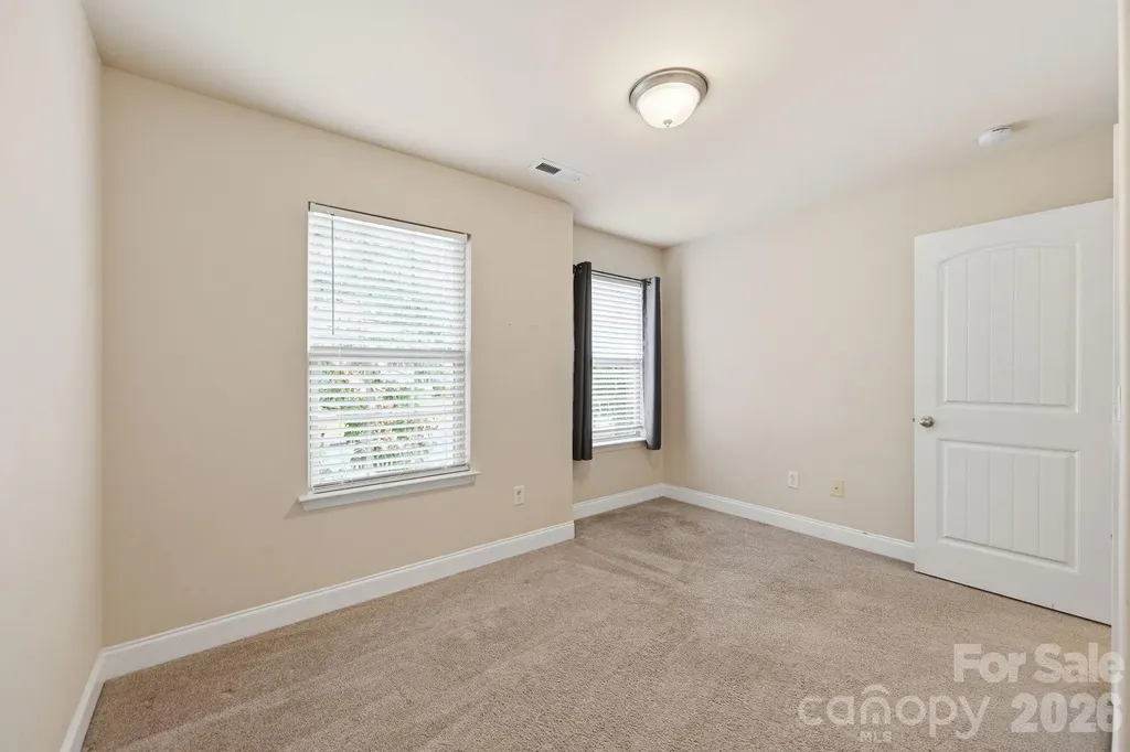 7820 Rockland Drive Charlotte NC 28213