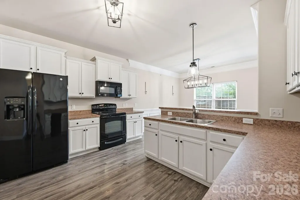 7820 Rockland Drive Charlotte NC 28213