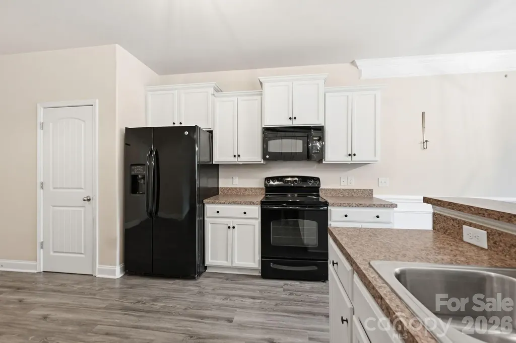 7820 Rockland Drive Charlotte NC 28213