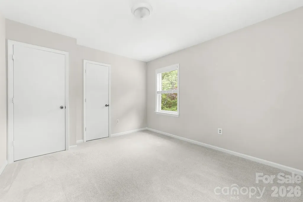 616 Silversmith Lane Charlotte NC 28270