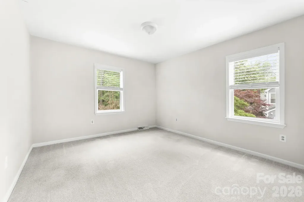 616 Silversmith Lane Charlotte NC 28270