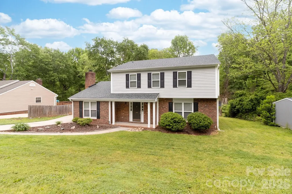616 Silversmith Lane Charlotte NC 28270
