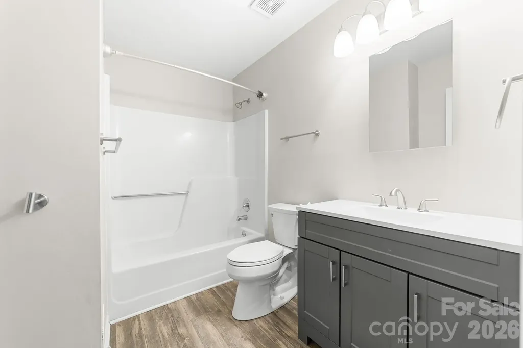616 Silversmith Lane Charlotte NC 28270