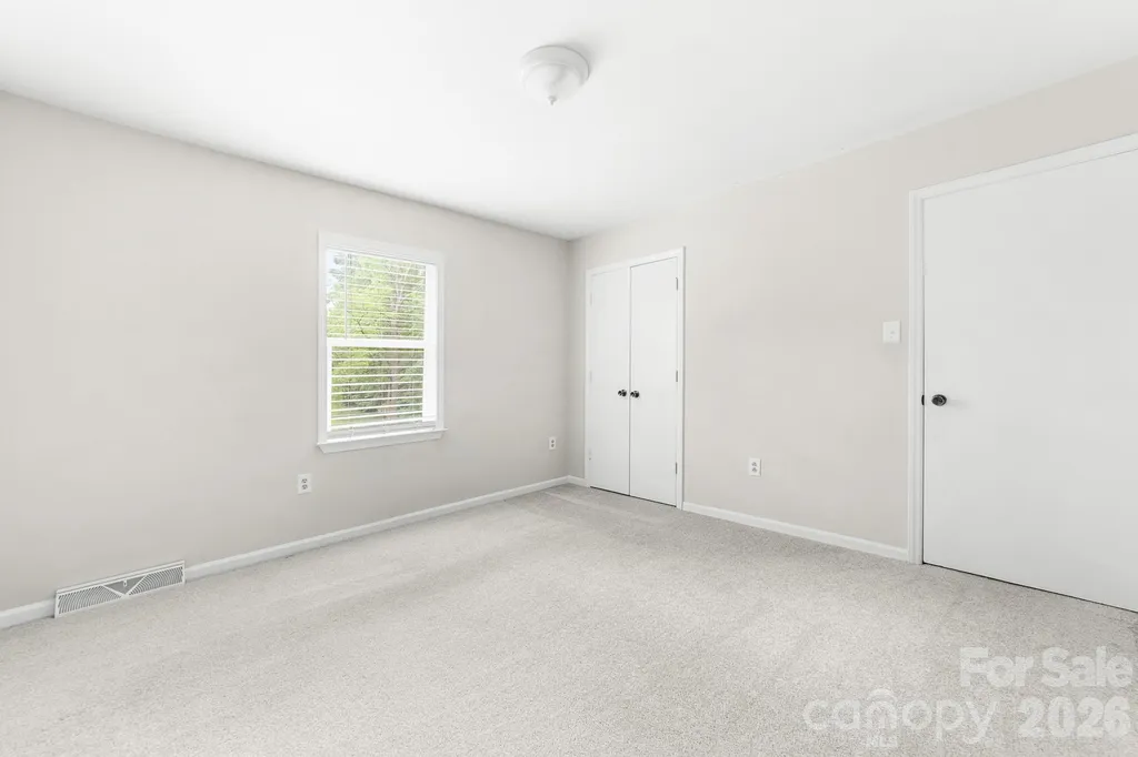 616 Silversmith Lane Charlotte NC 28270