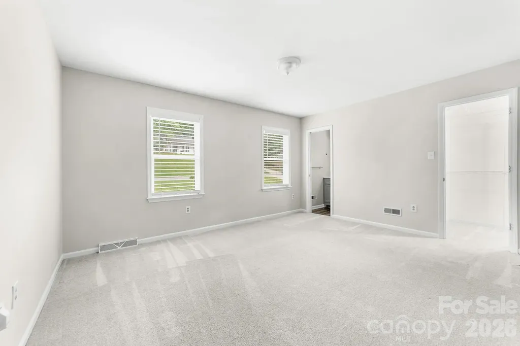 616 Silversmith Lane Charlotte NC 28270