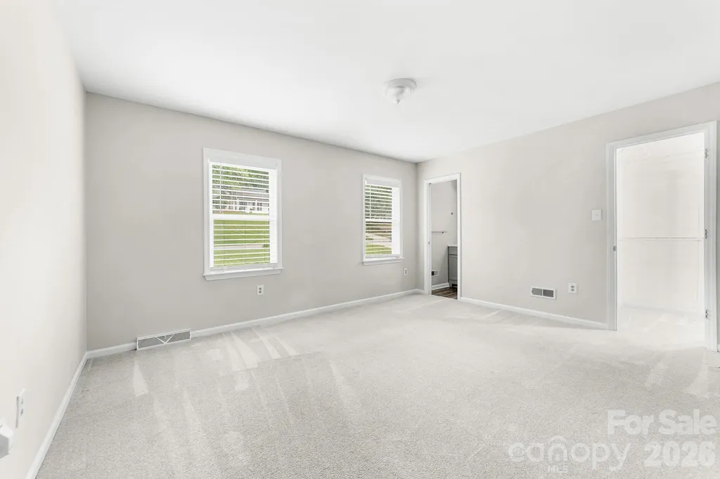 616 Silversmith Lane Charlotte NC 28270