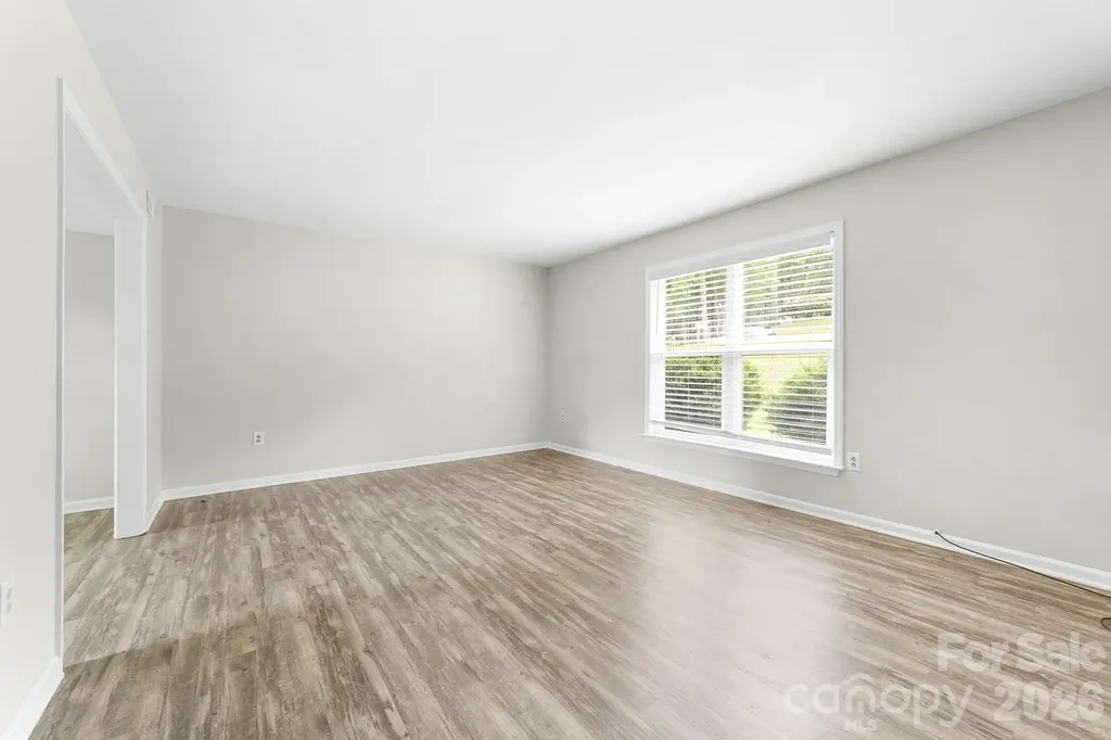 616 Silversmith Lane Charlotte NC 28270