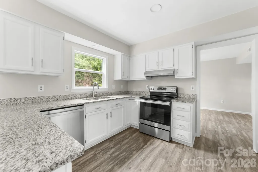 616 Silversmith Lane Charlotte NC 28270