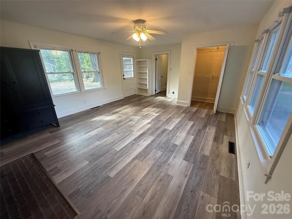 148 Barium Lane Statesville NC 28677