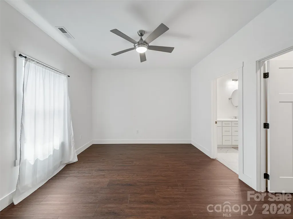 105 Crowder Hills Lane Asheville NC 28804