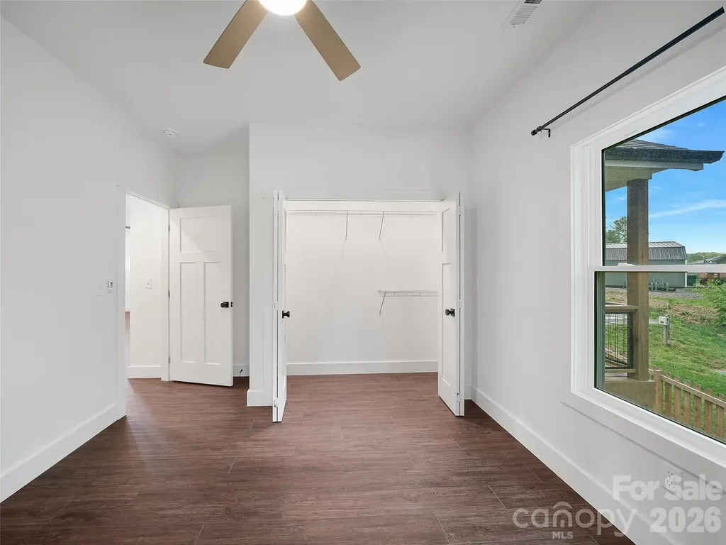 105 Crowder Hills Lane Asheville NC 28804