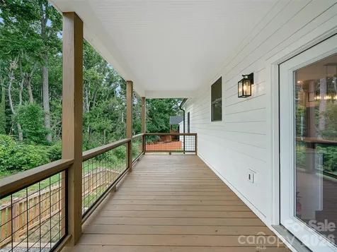 105 Crowder Hills Lane Asheville NC 28804