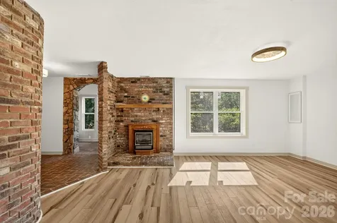 1415 Mcrary Creek Road Lenoir NC 28645