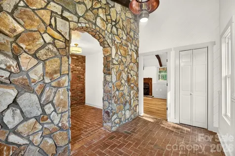 1415 Mcrary Creek Road Lenoir NC 28645