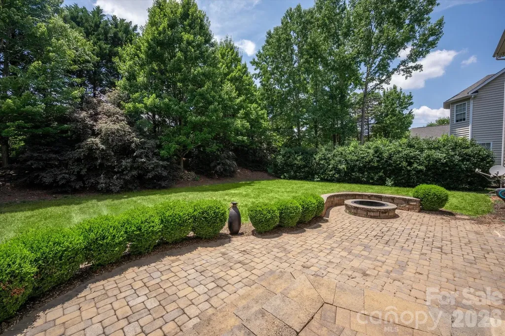 902 Lillieshall Road Waxhaw NC 28173