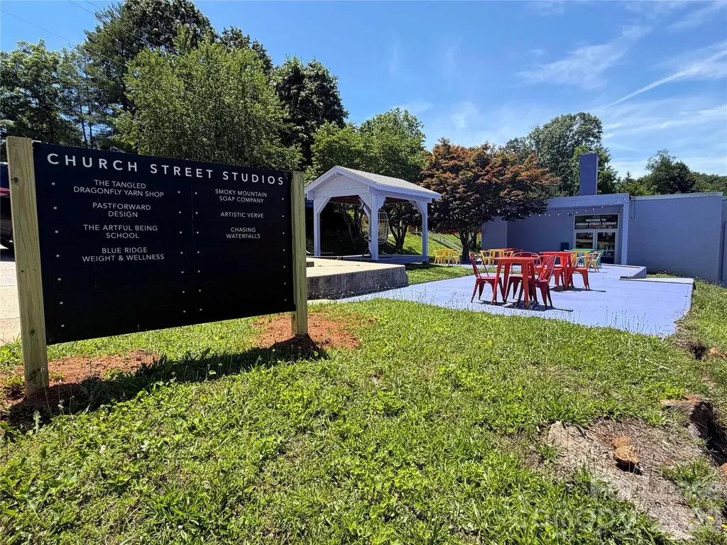 225 Church Street Waynesville NC 28786