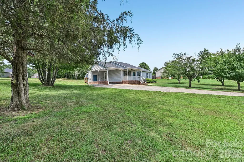 738 Mcdaniel Road Kings Mountain NC 28086